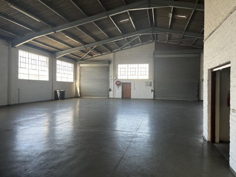 To Let Commercial Property for Rent in Paarden Eiland Western Cape